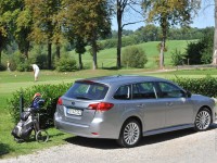 Subaru Legacy Wagon photo