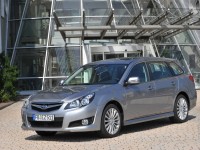 Subaru Legacy Wagon photo