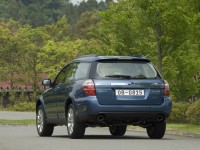 Subaru Outback 2003 photo